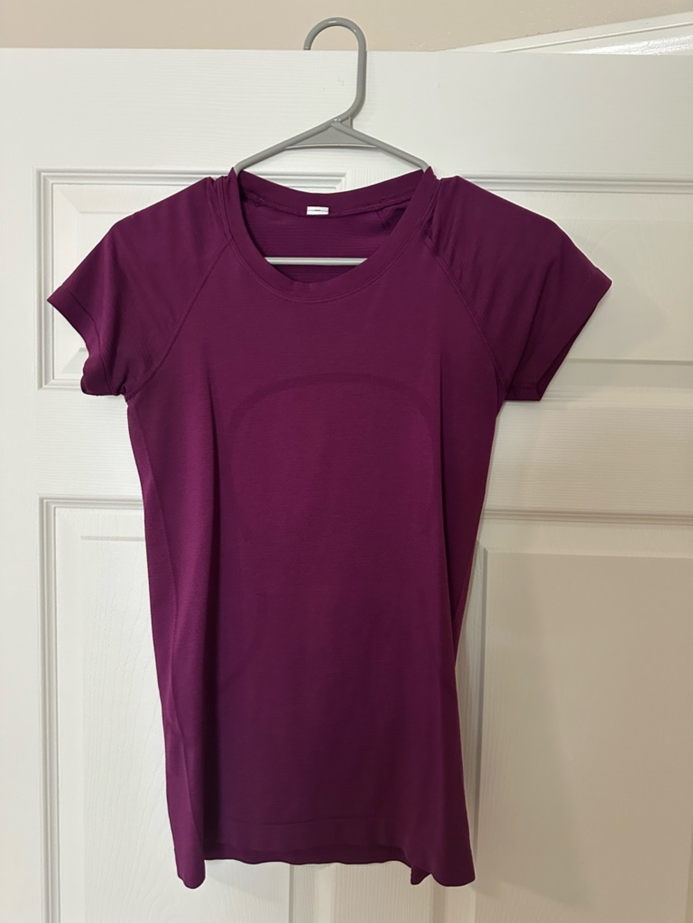lululemon athletica Short Sleeve Athletic tee